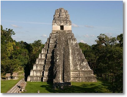 pyramid Tikal2